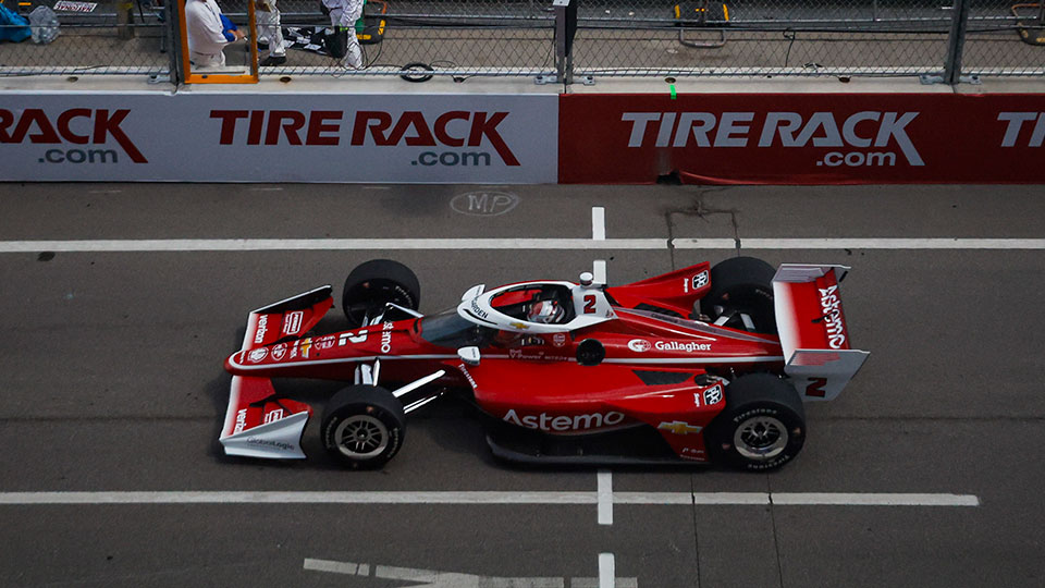 Newgarden races at the detroit grand prix