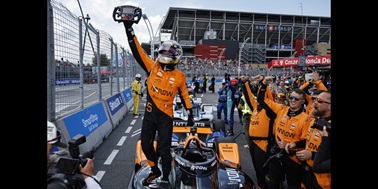 O'WARD WINS IN TORONTO, SLICES PALOU'S LEAD BY 30 POINTS 